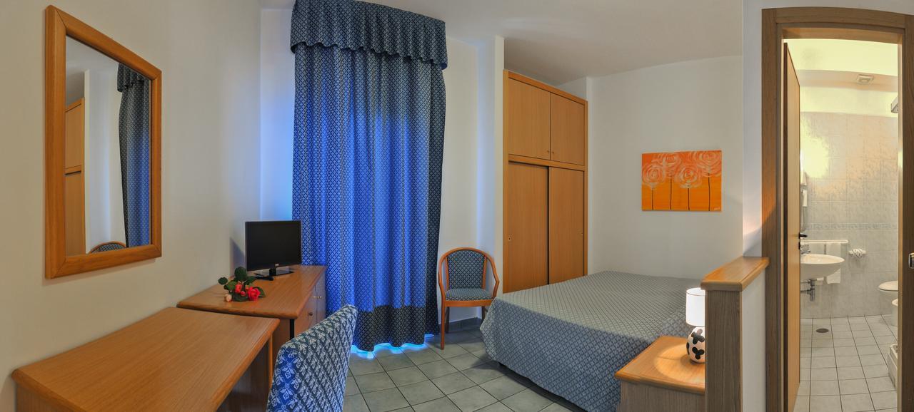 Hotel Riviera Bleu Diamante Extérieur photo