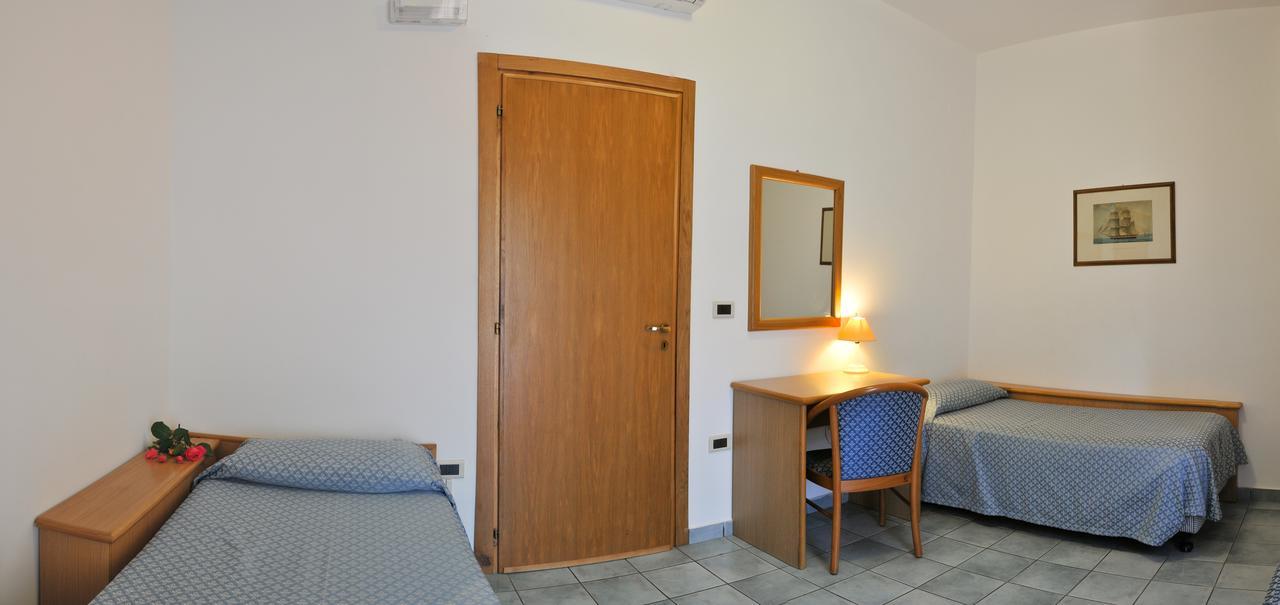 Hotel Riviera Bleu Diamante Extérieur photo